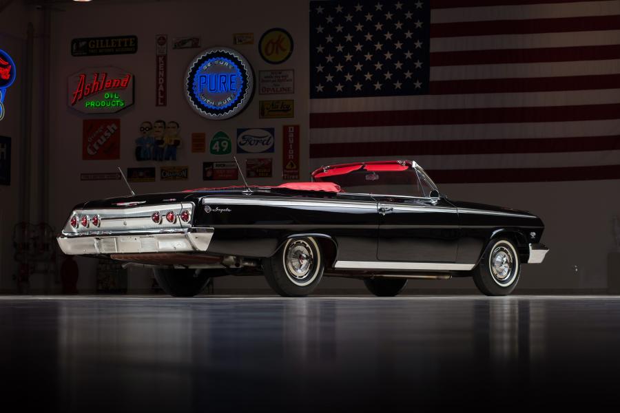  Chevrolet Impala SS 409 Convertible 1962 года  (фото 15 из 18)
